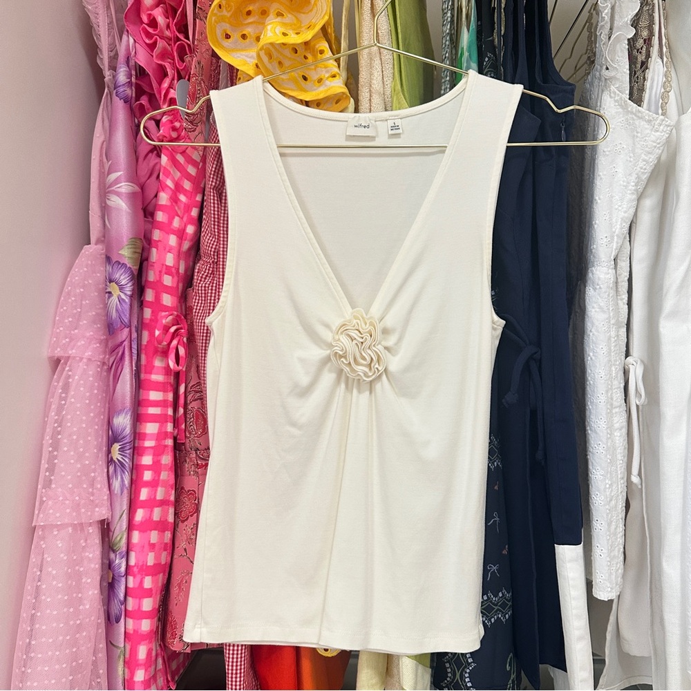 Aritzia Wilfred Rosette Tank Top